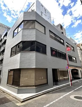 NOVEL WORK 京橋(旧松本ビル)の外観