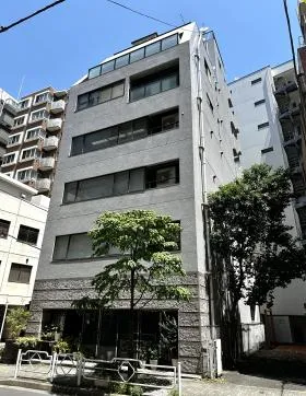 TKビルの外観