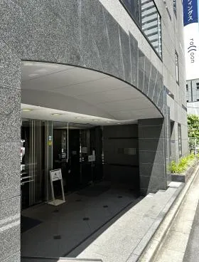 サンユー蛎殻町ビルの外観
