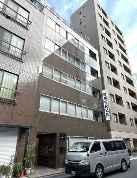 箱崎KRビルの外観