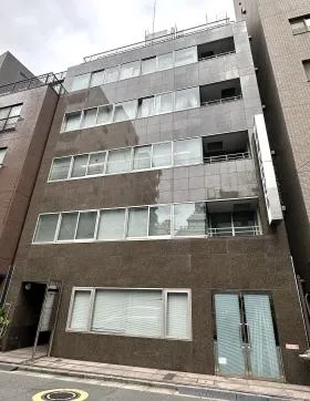 箱崎KRビルの外観