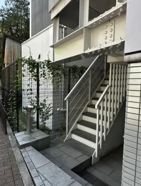 箱崎YMビルの外観