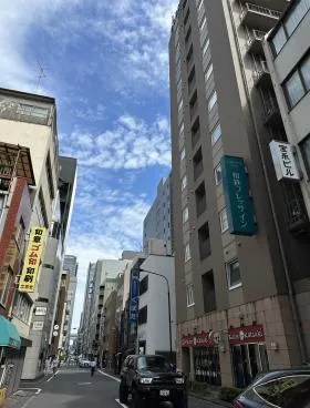 京橋鳥飼ビルの外観