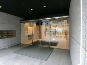 八丁堀グランデビルの外観