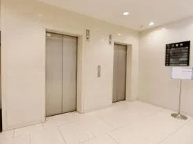 八丁堀グランデビルの外観