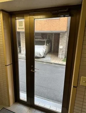 新橋フービルの外観
