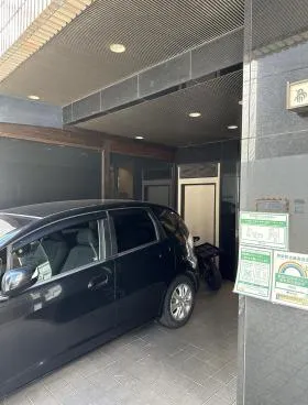 カゾール三田ビルの外観