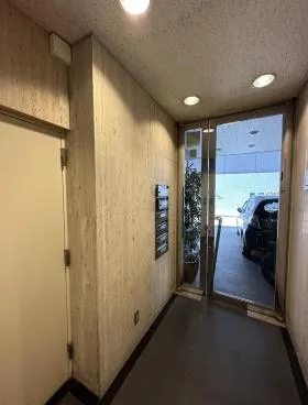 カゾール三田ビルの外観