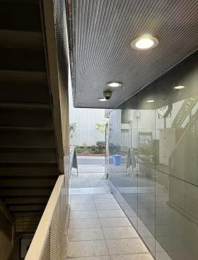 三善ビルの外観