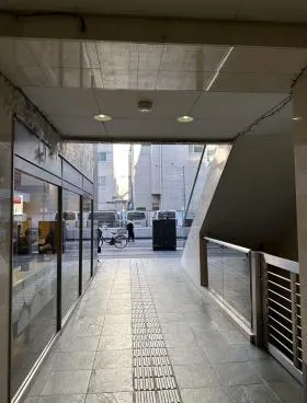 勝文館ビルの外観