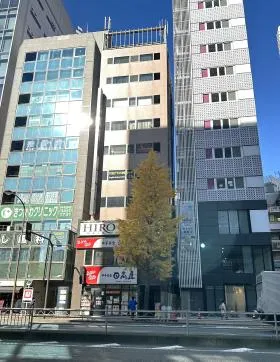 センチュリー三田ビルの外観