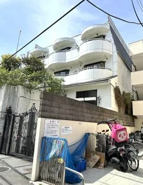 北新宿大竹ビルの外観