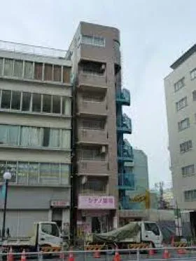鹿島ビルの外観