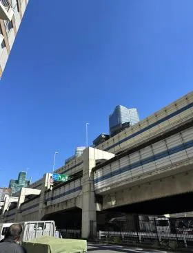 スペーシア麻布十番Ⅰビルの外観