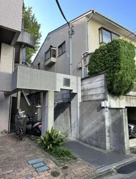 篠田ビルの外観