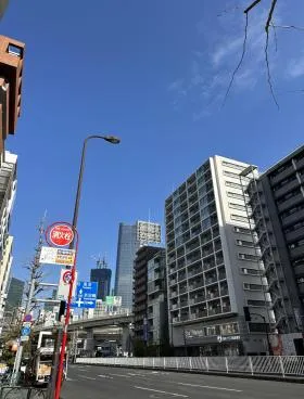 ローレル麻布十番ビルの外観