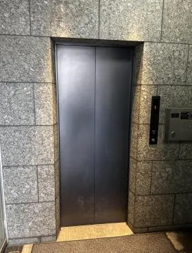 グリーンヒル麻布十番ビルの外観