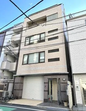 SDビルの外観