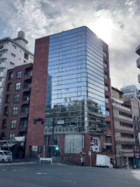 アトラスビルの外観