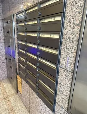 麻布ビルの外観