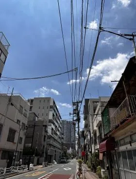 貸店舗ビルの外観
