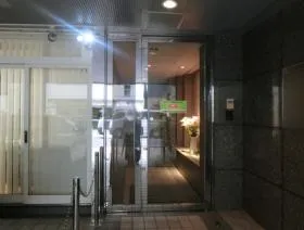 グラニート丸絖ビルの外観