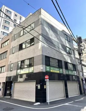 久松共栄ビルの外観