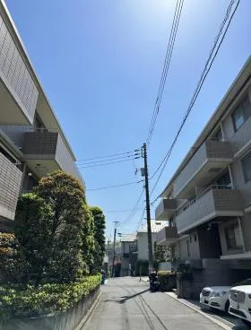 ツインヒルズ代々木公園ビルの外観