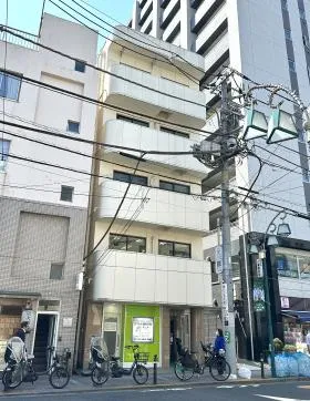 平家ビルの外観
