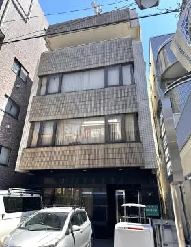 アクティプ初台ビルの外観