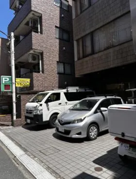 アクティプ初台ビルの外観