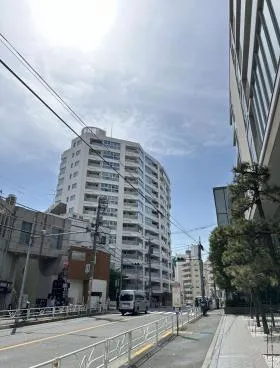 代官山プラザビルの外観