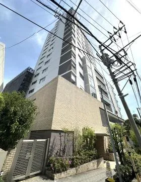 代官山プラザビルの外観