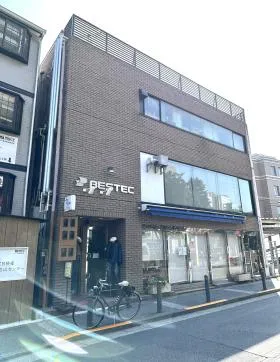 ベステックビルの外観