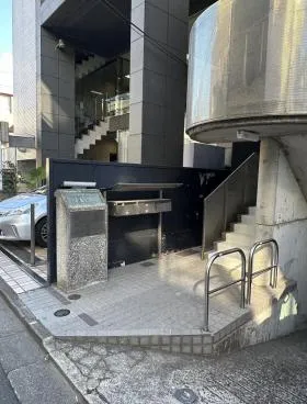 JKビルの外観