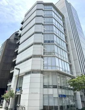 アキバ三滝館ビルの外観