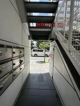 アキバ三滝館ビルの外観