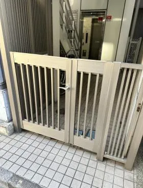 駿河台下MKビルの外観