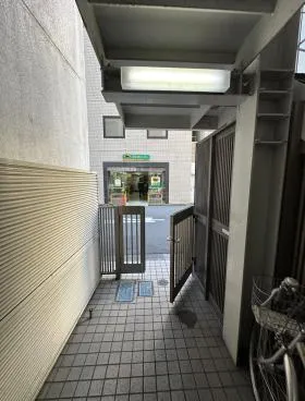 駿河台下MKビルの外観