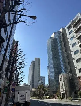 駿河台下MKビルの外観