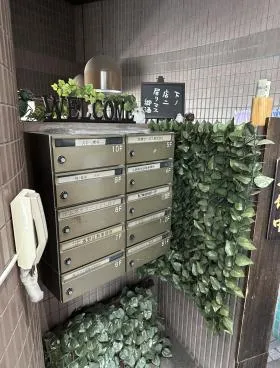 ニュー徳栄ビルの外観
