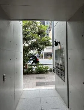 松晃(ショウコウ)ビルの外観