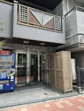松井ビルの外観
