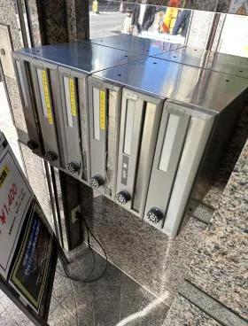 ノアーズアーク御茶ノ水ビルの外観