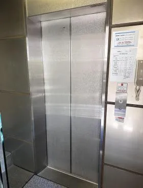 YS須田町ビルの外観