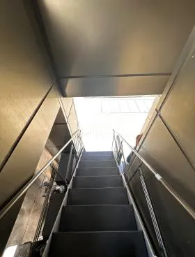 YS須田町ビルの外観