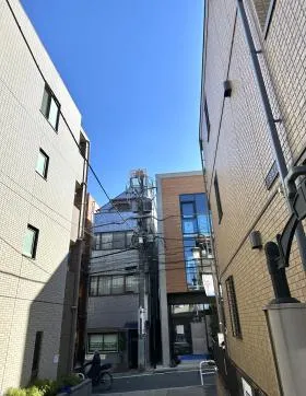 OSTビルの外観