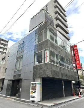 東京真珠上野ビルの外観