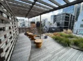 豊島屋ビルの外観