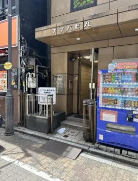 フタバビルの外観